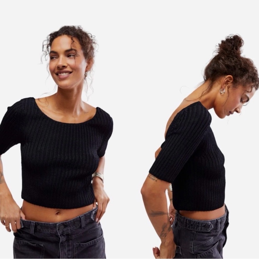 Free People Black Ribbed Short Sleeve Crop Top